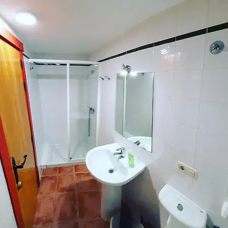 El Pajar De Agés - Exclusivo Peregrinos - Exclusive For Pilgrims Hostal *